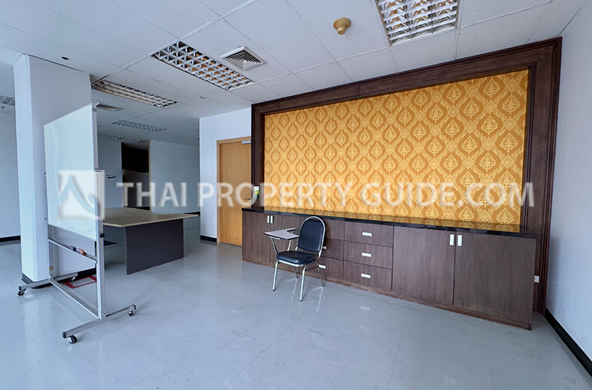 Office For Rent in Sukhumvit 